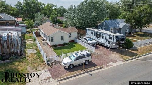 816 S 7th St, Douglas, WY, 82633-2843 | Card Image