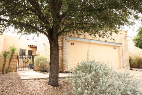 272 E Southern Pines Drive, Oro Valley, AZ, 85737 | Card Image