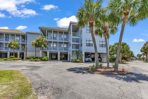 19a-35 Inlet Point Dr, Pawleys Island, SC, 29585-5542 | Card Image