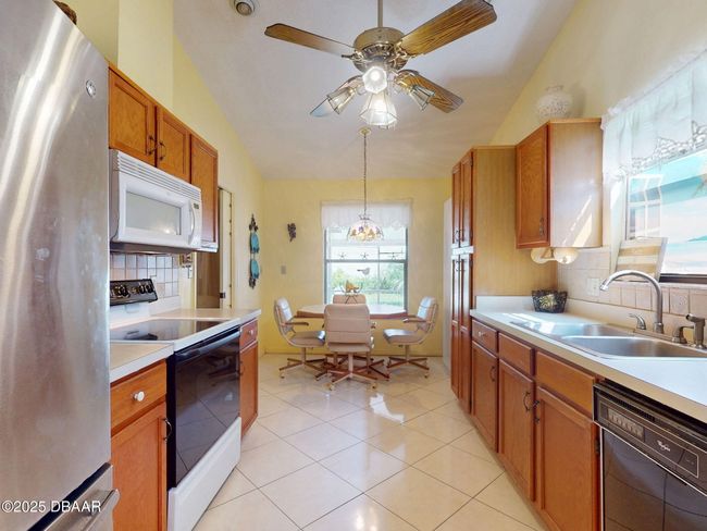 686 Middlebury Loop, House other with 2 bedrooms, 2 bathrooms and null parking in NEW SMYRNA BEACH FL | Image 17