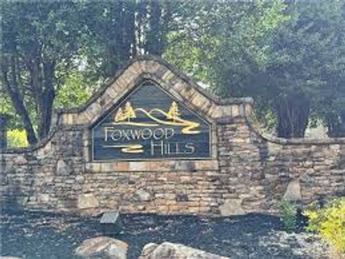 307 Old Smokey Dr, Westminster, SC, 29693-6138 | Card Image