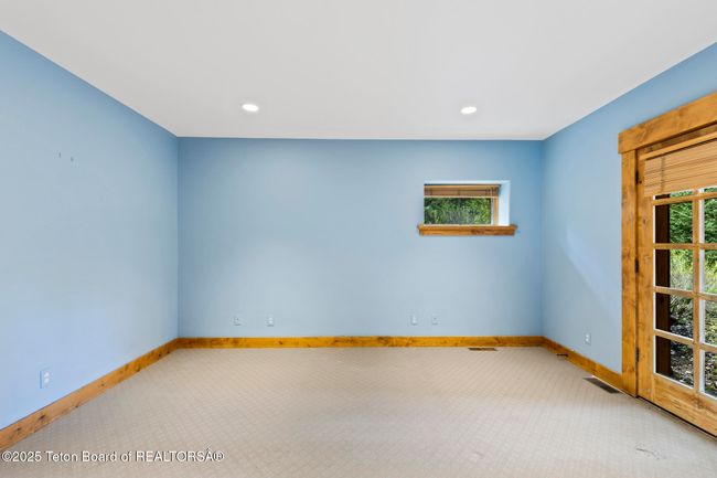 5725 Caddis Fly Dr, House other with 3 bedrooms, 4 bathrooms and null parking in Wilson WY | Image 21