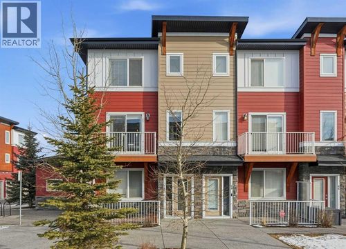 15-111 Rainbow Falls Gate, Chestermere, AB, T1X0Z4 | Card Image