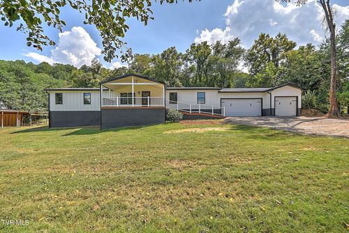 421 Cascade St, Kingsport, TN, 37664-4530 | Card Image