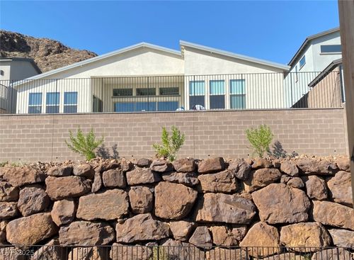 1988 Canyon Highlands Dr, Henderson, NV, 89052-5104 | Card Image