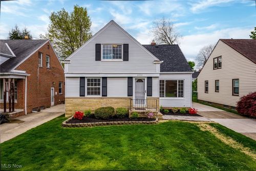 24000 E Silsby Rd, Beachwood, OH, 44122-1276 | Card Image
