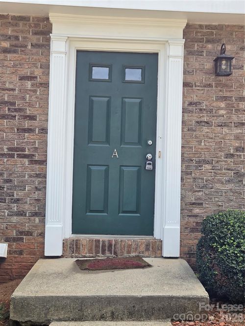 a-9616 Vinca Cir, Charlotte, NC, 28213-0007 | Card Image