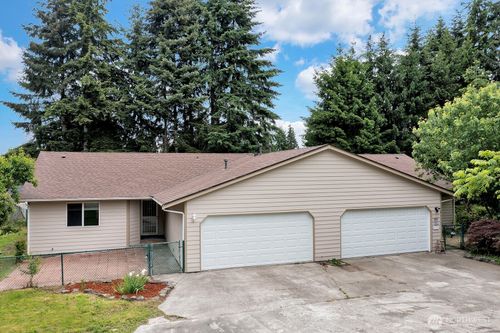 8117-8115 109th St E, Puyallup, WA, 98373 | Card Image