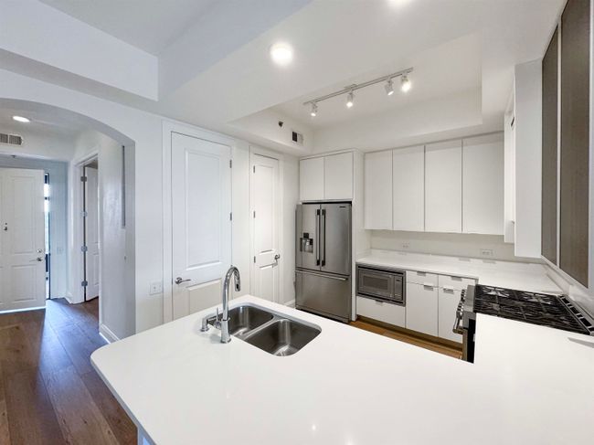 APT-707 - 717 S Riverside Dr, Condo with 2 bedrooms, 2 bathrooms and null parking in Memphis TN | Image 10