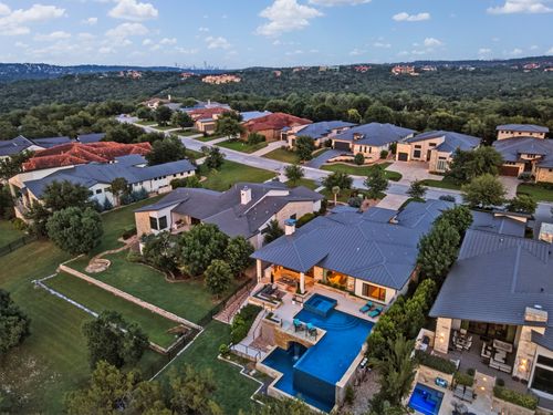 8312 Carranzo Dr, Austin, TX, 78735-1821 | Card Image