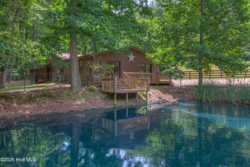 815 Rockridge Rd, Murphy, NC, 28906-6143 | Card Image