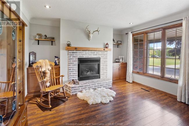 836 Talbot Rd, House other with 4 bedrooms, 2 bathrooms and null parking in Maidstone ON | Image 8