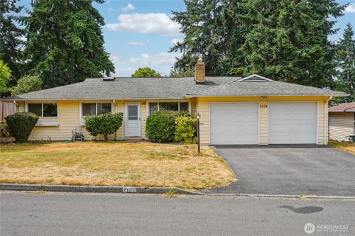 2109 168th Ave Ne, Bellevue, WA, 98008-2635 | Card Image