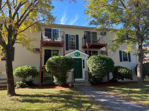 606 White Cedar Blvd, Portsmouth, NH, 03801-6518 | Card Image