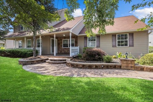 61 Olympia Ln, Sicklerville, NJ, 08081-4017 | Card Image