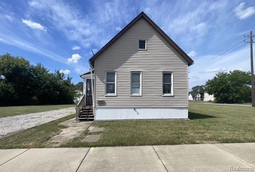 3595 23rd Street, Detroit, MI, 48208 | Card Image