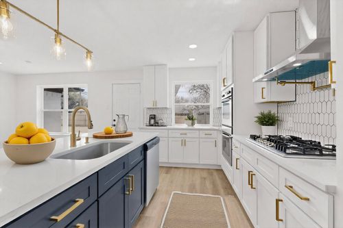 501 Cambridge Dr, Richardson, TX, 75080-3322 | Card Image