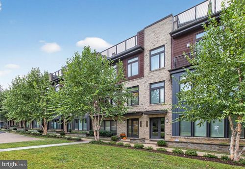 432 Barlow Pl, BETHESDA, MD, 20814-2160 | Card Image