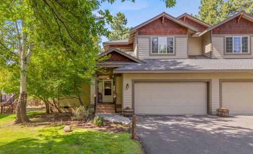 5040 Swallow Ct, Klamath Falls, OR, 97601-9141 | Card Image