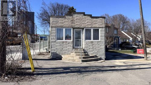 Unit 1, 104 Danforth Rd, Scarborough, ON, M1L3W7 | Card Image