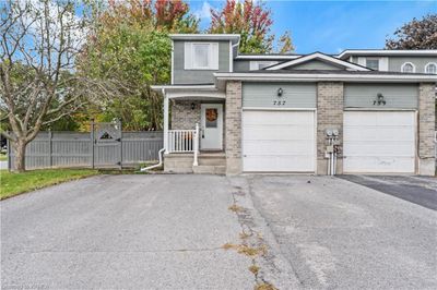 757 Littlestone Cres, Townhouse with 2 bedrooms, 1 bathrooms and 4 parking in Kingston ON | Image 3