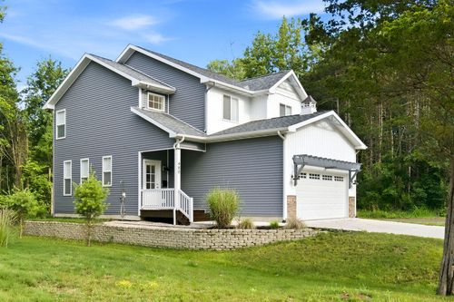480 Mcmullan Way, South Haven, MI, 49090-8655 | Card Image
