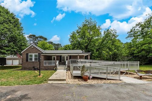 1953 Powder Springs Rd Sw, marietta, GA, 30064-4323 | Card Image