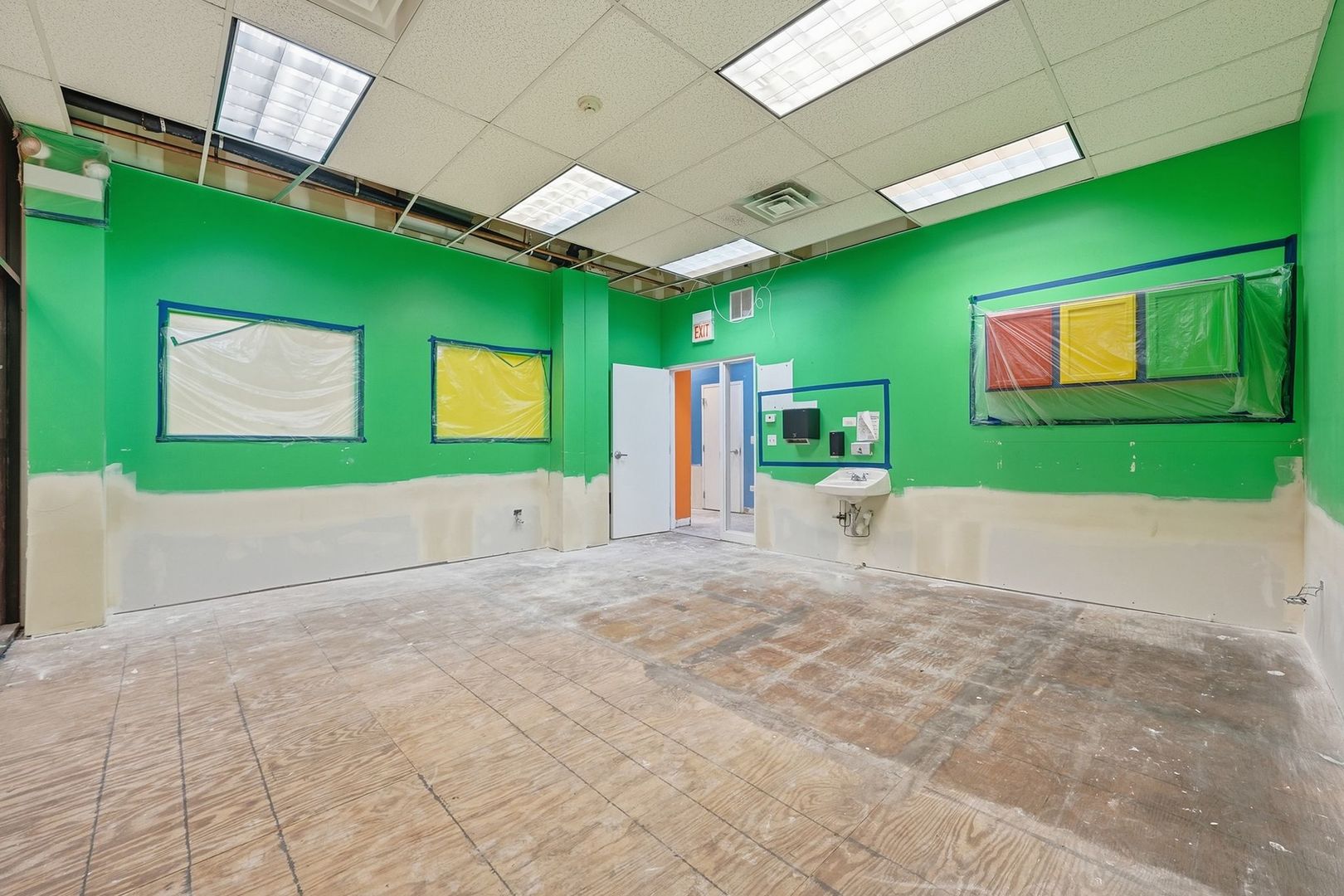 Commercial Sale in Chicago 5