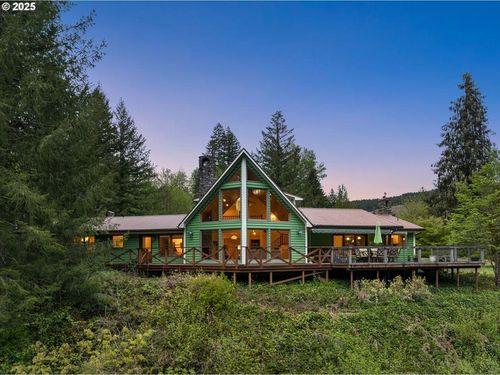 7135 Kalama River Rd, Kalama, WA, 98625-9583 | Card Image