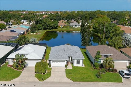 223 Stanhope Cir, NAPLES, FL, 34104-0811 | Card Image