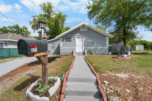 221 Avenue L Ne, WINTER HAVEN, FL, 33881-2401 | Card Image