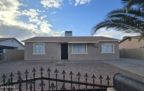 2628 N 61st Avenue, Phoenix, AZ, 85035 | Card Image