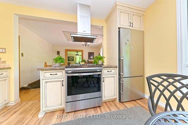 4 Ann St, House other with 2 bedrooms, 2 bathrooms and 6 parking in Georgetown ON | Image 18