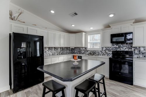 518 4th St, Dickinson, TX, 77539-2964 | Card Image