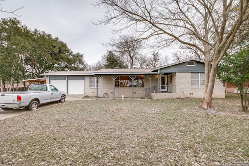 6531 Fox Run, San Antonio, TX, 78233-4706 | Card Image