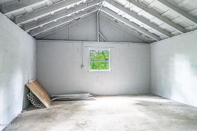 2396 Putnam Glendon Rd, House other with 3 bedrooms, 2 bathrooms and 2 parking in Carthage NC | Image 40