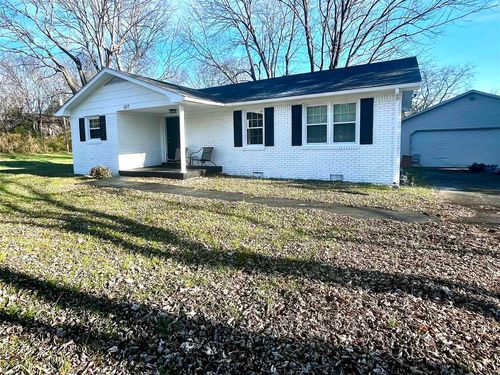 507 Kitchens South Rd, Bowling Green, KY, 42101-9286 | Card Image