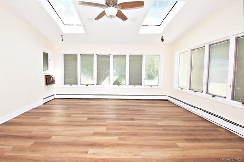 675 Hawkins Rd E, Coram, NY, 11727-1812 | Card Image