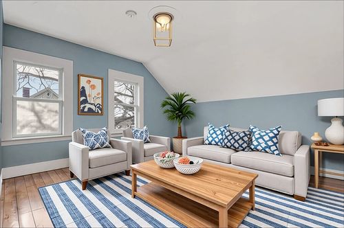 3-170 Allston St, Providence, RI, 02908-5524 | Card Image