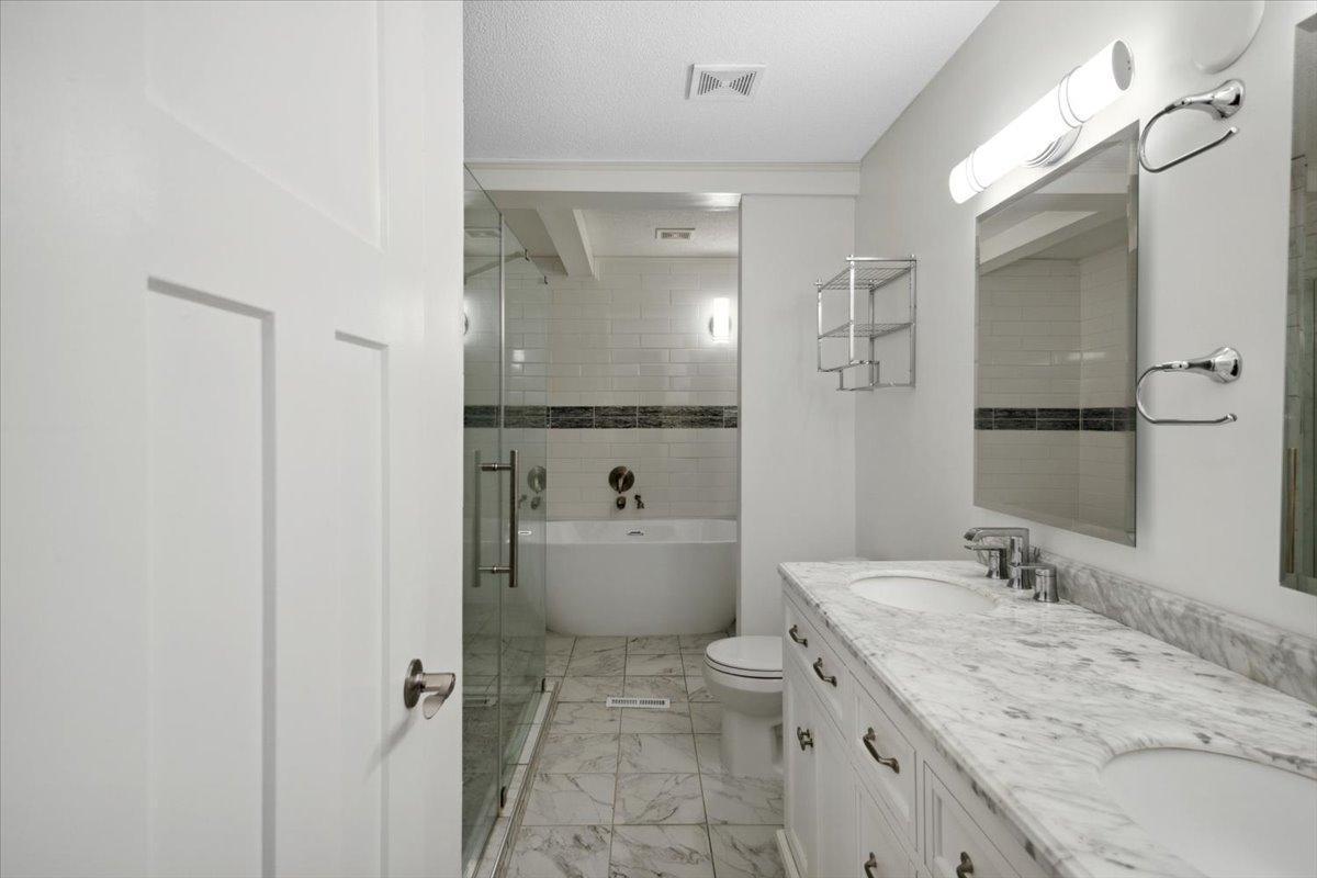 Shores Dr, Minneapolis, MN 55429