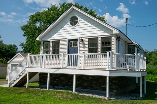 20 Hill St, Old Saybrook, CT, 06475-2425 | Card Image