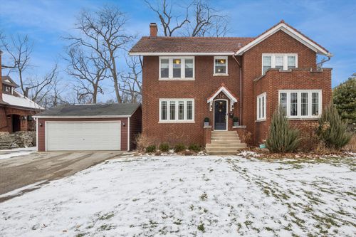 236 Maplewood Rd, Riverside, IL, 60546-1846 | Card Image