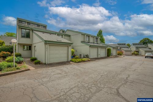3836 Auburn Rd Ne, Salem, OR, 97301-4764 | Card Image