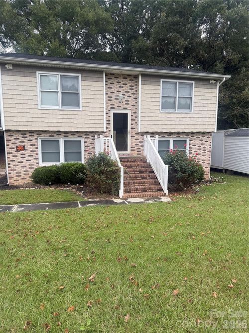 463 Winfree Rd, Wadesboro, NC, 28170-7211 | Card Image