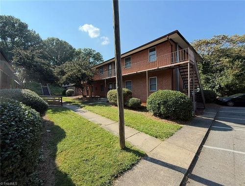 apt-f-513 S Green St, Winston-Salem, NC, 27101-5151 | Card Image