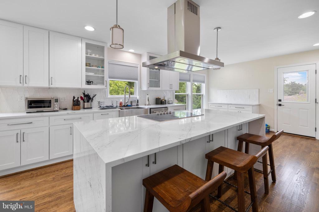 Sherbrook Rd, Lutherville Timonium, MD 21093