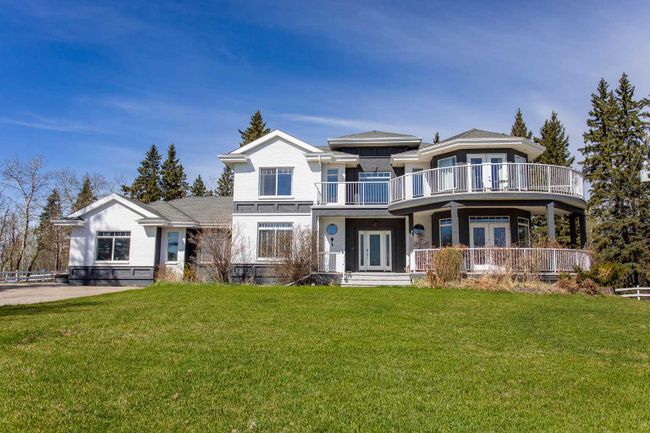 51146 Ab 21, Home with 4 bedrooms, 3 bathrooms and 6 parking in Rural Strathcona County AB | Image 3