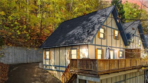 187 Alpenrosen Strasse, Helen, GA, 30545-3414 | Card Image
