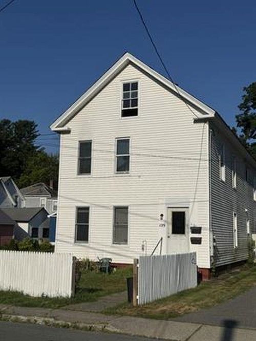 109 Central St, Brattleboro, VT, 05301-6491 | Card Image