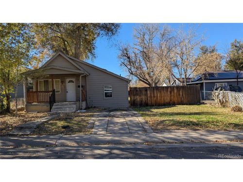 135 Osceola St, Denver, CO, 80219-1226 | Card Image